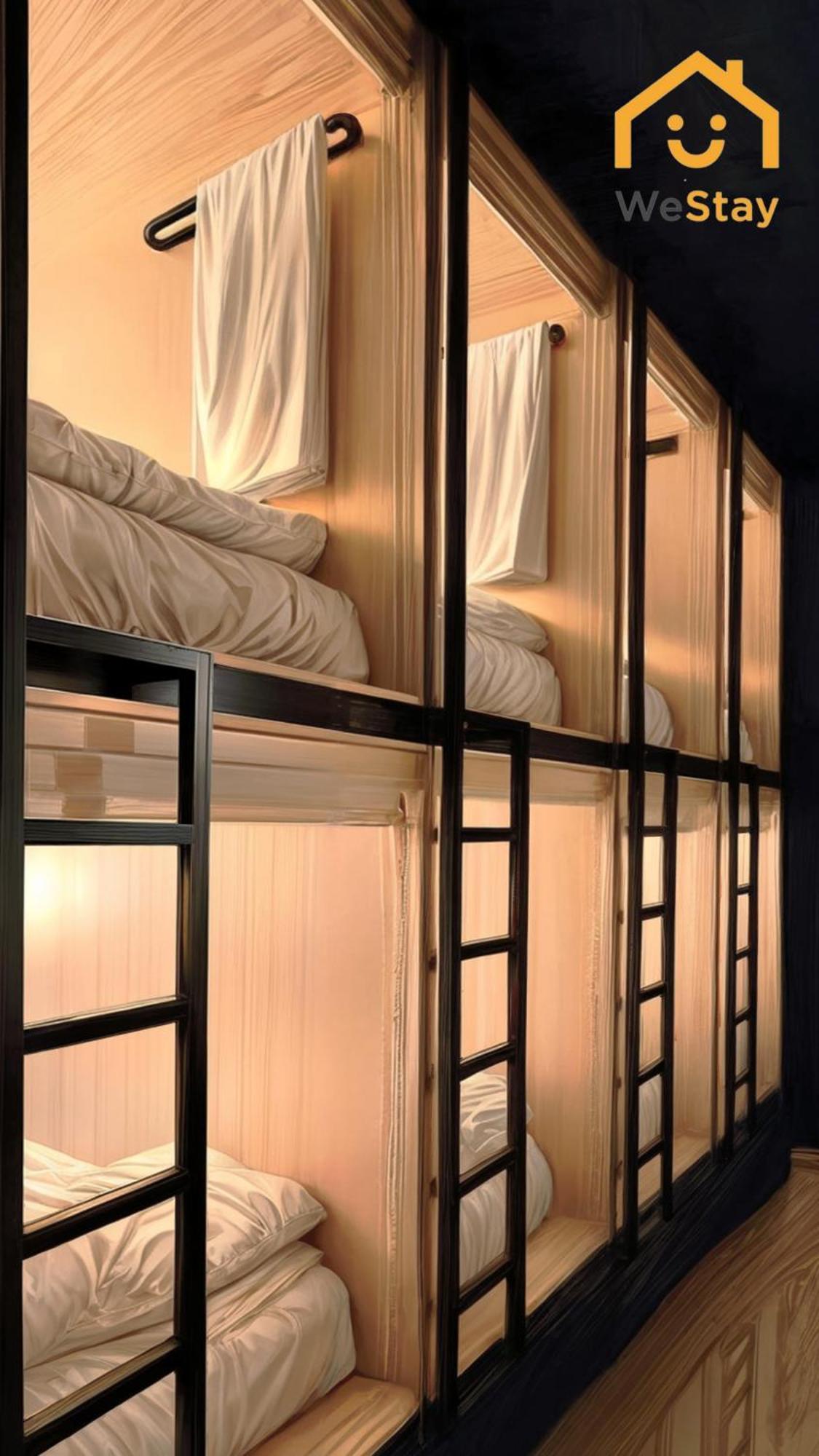Westay Capsule Hostel 迪拜 外观 照片